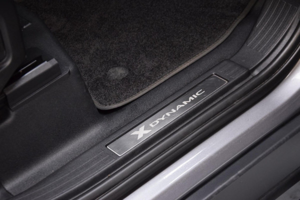 Land Rover Defender 110 3.0 D300 110 X-Dynamic 6-Cill Panoramadak|Lane-Assist|5-pers|22 inch|301pk!!