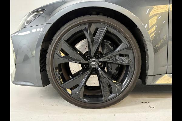 Audi RS6 quattro PANO, 4WS, Carbon (Fabrieks garantie tot 2026)