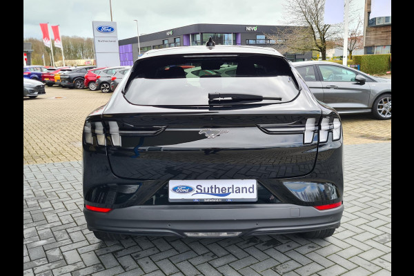 Ford Mustang Mach-E Extended RWD 98 kWh 294pk | Technology Pack Plus | Panoramadak | Winterpack | Adaptieve Cruise