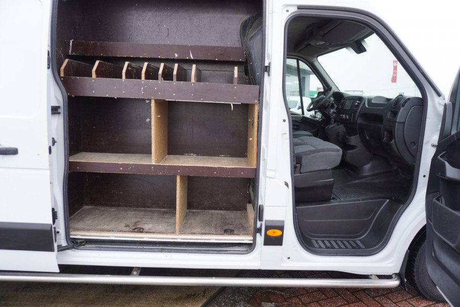 Renault Master T35 2.3 dCi L3H2 Energy nr. V114 | Airco | Cruise | Navi | Trekhaak 3.500KG