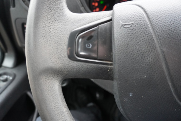 Renault Master T35 2.3 dCi L3H2 Energy nr. V114 | Airco | Cruise | Navi | Trekhaak 3.500KG