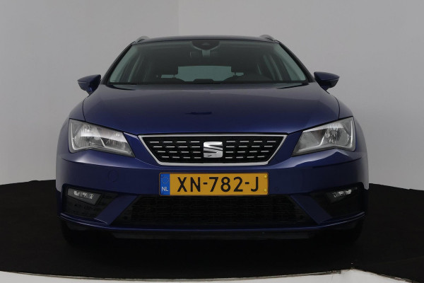 Seat ✅ Leon ST 1.5 TSI Xcellence Business Intense (DIGITALE COCKPIT, CRUISE CONTROL, NAVIGATIE CARPLAY, PARKEERSENSOREN)