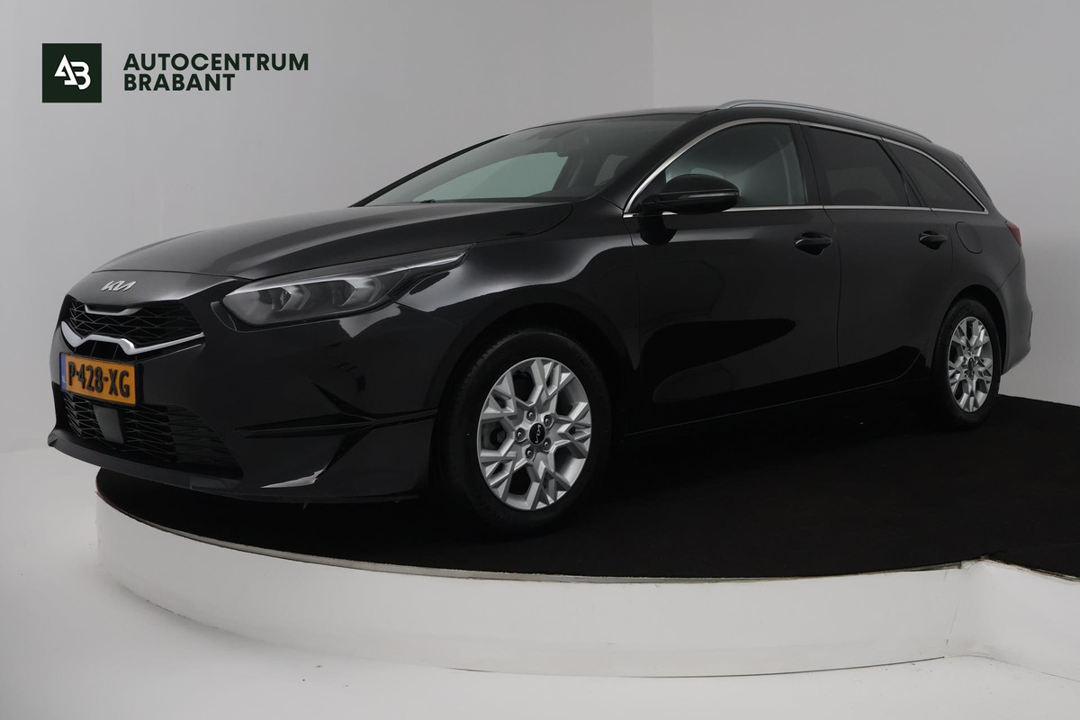 Kia Ceed Sportswagon 1.5 T-GDi DynamicPlusLine (TREKHAAK, STOEL/STUUR VERWARMING, ACHTERUITRIJCAMERA, LANE-ASSIST, SENSOREN)