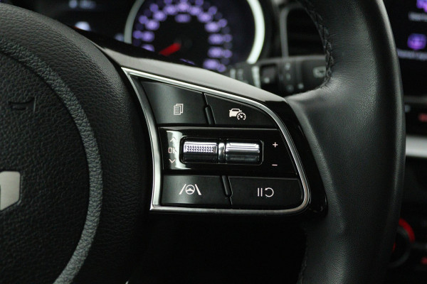 Kia Ceed Sportswagon 1.5 T-GDi DynamicPlusLine (TREKHAAK, STOEL/STUUR VERWARMING, ACHTERUITRIJCAMERA, LANE-ASSIST, SENSOREN)