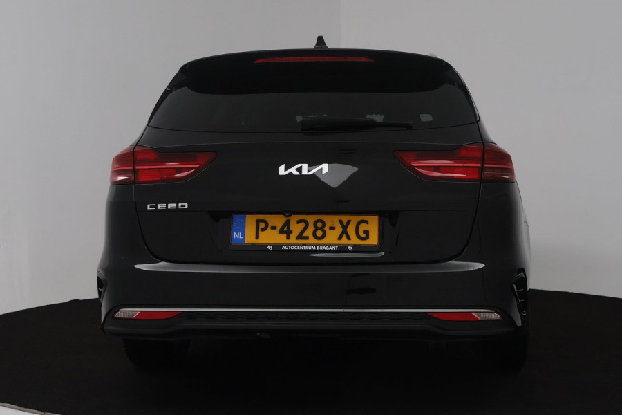 Kia Ceed Sportswagon 1.5 T-GDi DynamicPlusLine (TREKHAAK, STOEL/STUUR VERWARMING, ACHTERUITRIJCAMERA, LANE-ASSIST, SENSOREN)