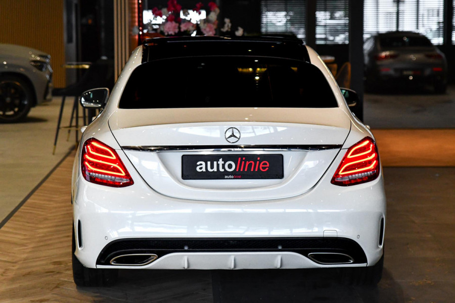 Mercedes-Benz C-Klasse 180 AMG-Line. Pano, Burmester, Camera, Sfeer, 9-Traps, Diamond White Pearl!