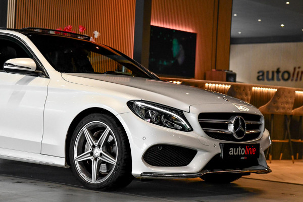 Mercedes-Benz C-Klasse 180 AMG-Line. Pano, Burmester, Camera, Sfeer, 9-Traps, Diamond White Pearl!