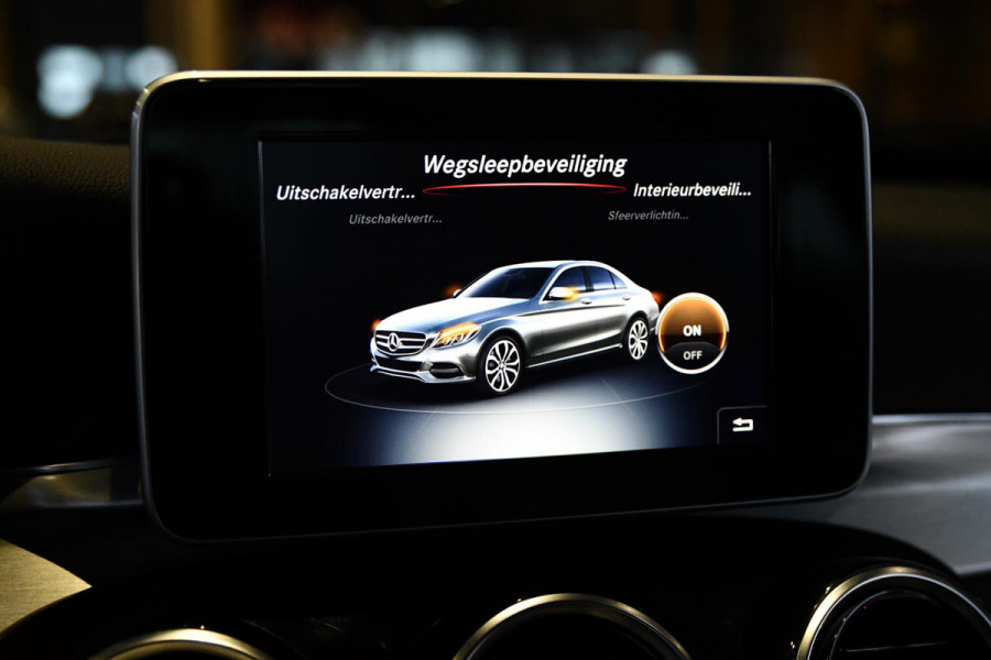 Mercedes-Benz C-Klasse 180 AMG-Line. Pano, Burmester, Camera, Sfeer, 9-Traps, Diamond White Pearl!