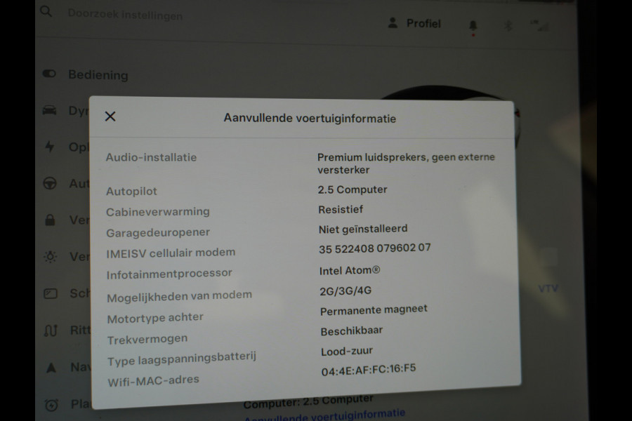 Tesla Model 3 SR+ 60kWh 326PK Trekhaak AutoPilot Premium-Luidsprekers Leer PanoramaDak Adaptive Cruise Lmv 18" Camera's Elektr.-Stuur+Stoelen+ SOH 85% Ecc Navi Led DAB Voorverwarmen interieur via App Keyless One-Pedal-Drive Origineel Nederlandse Auto 1.584KG Trekgewicht 1.000kg.