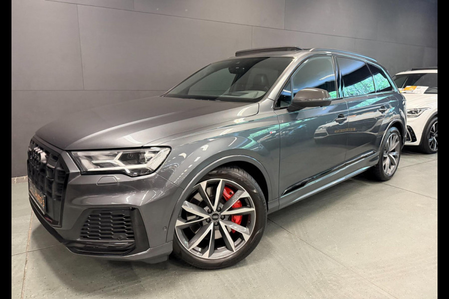 Audi Q7 55 TFSI e quattro 3X S-LINE RS-STOELEN BLACK-LINE PANO/LEDER/H-UP/B&O/360CAM/SFEERVERL/STOELVENTILATIE+M///