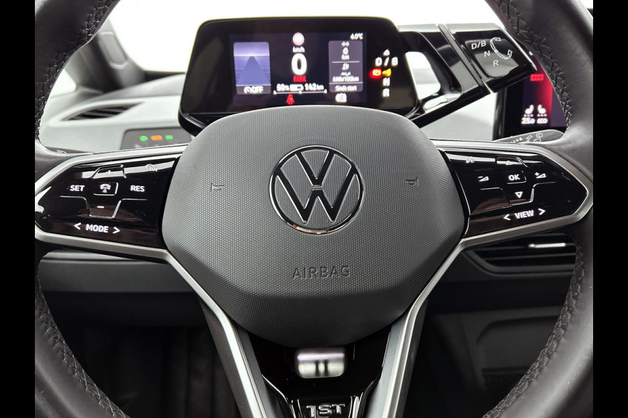 Volkswagen ID.3 First Plus 58 kWh (TREKHAAK, SFEERVERLICHTING, CAMERA, STOELVERWARMING, MATRIX)