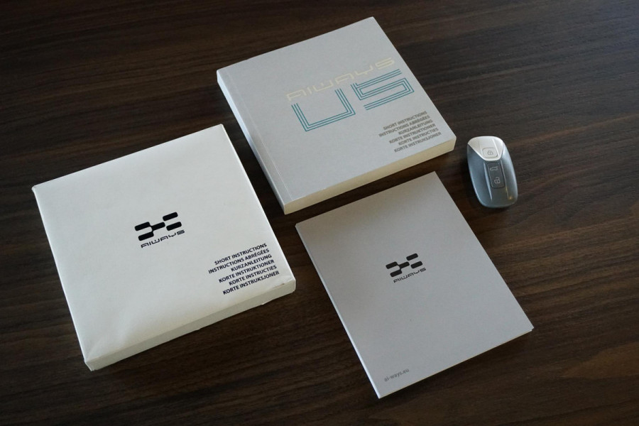 Aiways U5 63kWh Standaard + 360 CAMERA / ADAPTIEVE CRUISE / CARPLAY