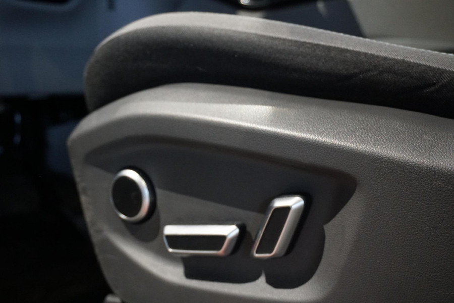 Aiways U5 63kWh Standaard + 360 CAMERA / ADAPTIEVE CRUISE / CARPLAY