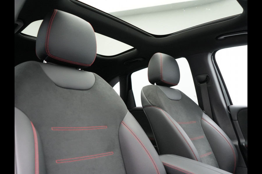 Mercedes-Benz B-Klasse 250 e Business Solution AMG Limited Plug In Hybrid 218pk Dealer O.H. PHEV | Trekhaak Af Fabriek | Panodak | Adaptive Cruise | 360 Camera | Alcantara Sportstoelen Verwarmd | Widescreen Navi | Apple Carplay | Sfeerverlichting | Blis | Virtual | DAB |