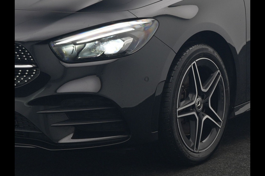 Mercedes-Benz B-Klasse 250 e Business Solution AMG Limited Plug In Hybrid 218pk Dealer O.H. PHEV | Trekhaak Af Fabriek | Panodak | Adaptive Cruise | 360 Camera | Alcantara Sportstoelen Verwarmd | Widescreen Navi | Apple Carplay | Sfeerverlichting | Blis | Virtual | DAB |