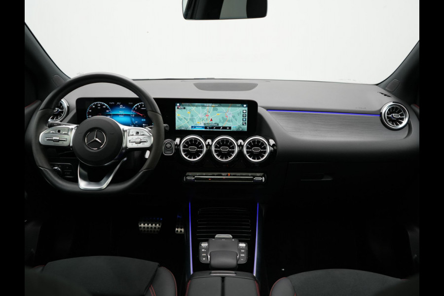 Mercedes-Benz B-Klasse 250 e Business Solution AMG Limited Plug In Hybrid 218pk Dealer O.H. PHEV | Trekhaak Af Fabriek | Panodak | Adaptive Cruise | 360 Camera | Alcantara Sportstoelen Verwarmd | Widescreen Navi | Apple Carplay | Sfeerverlichting | Blis | Virtual | DAB |