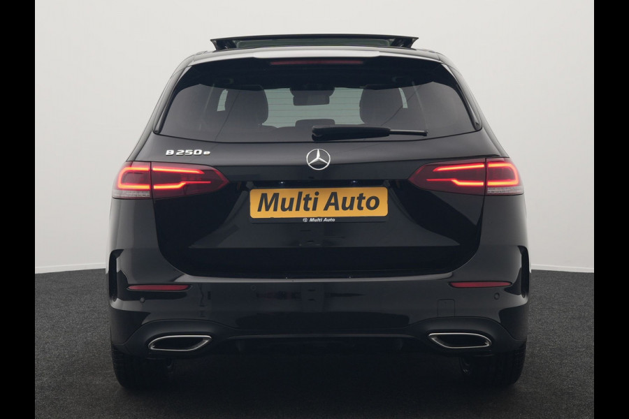 Mercedes-Benz B-Klasse 250 e Business Solution AMG Limited Plug In Hybrid 218pk Dealer O.H. PHEV | Trekhaak Af Fabriek | Panodak | Adaptive Cruise | 360 Camera | Alcantara Sportstoelen Verwarmd | Widescreen Navi | Apple Carplay | Sfeerverlichting | Blis | Virtual | DAB |