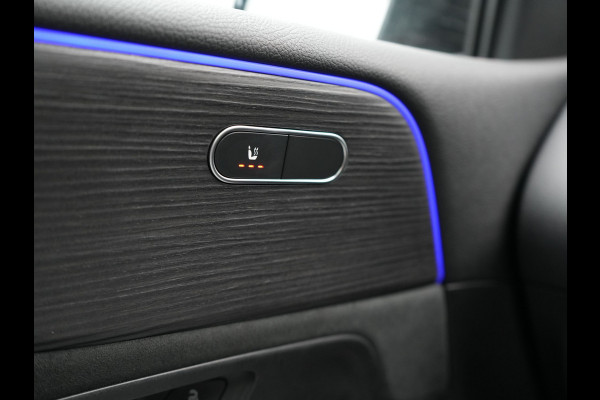 Mercedes-Benz B-Klasse 250 e Business Solution AMG Limited Plug In Hybrid 218pk Dealer O.H. PHEV | Trekhaak Af Fabriek | Panodak | Adaptive Cruise | 360 Camera | Alcantara Sportstoelen Verwarmd | Widescreen Navi | Apple Carplay | Sfeerverlichting | Blis | Virtual | DAB |