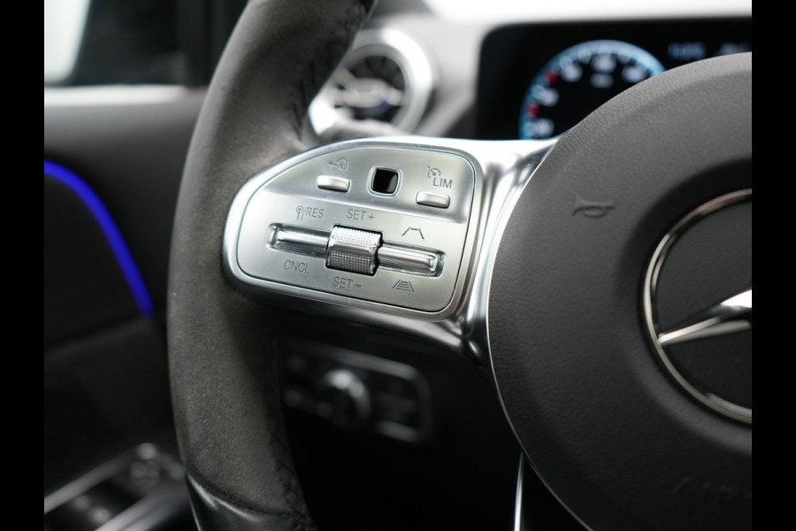 Mercedes-Benz B-Klasse 250 e Business Solution AMG Limited Plug In Hybrid 218pk Dealer O.H. PHEV | Trekhaak Af Fabriek | Panodak | Adaptive Cruise | 360 Camera | Alcantara Sportstoelen Verwarmd | Widescreen Navi | Apple Carplay | Sfeerverlichting | Blis | Virtual | DAB |