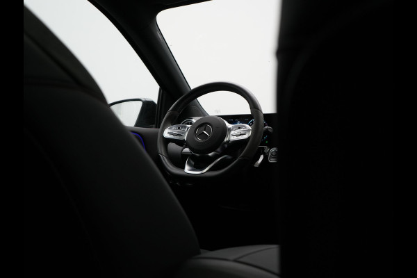Mercedes-Benz B-Klasse 250 e Business Solution AMG Limited Plug In Hybrid 218pk Dealer O.H. PHEV | Trekhaak Af Fabriek | Panodak | Adaptive Cruise | 360 Camera | Alcantara Sportstoelen Verwarmd | Widescreen Navi | Apple Carplay | Sfeerverlichting | Blis | Virtual | DAB |