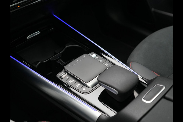Mercedes-Benz B-Klasse 250 e Business Solution AMG Limited Plug In Hybrid 218pk Dealer O.H. PHEV | Trekhaak Af Fabriek | Panodak | Adaptive Cruise | 360 Camera | Alcantara Sportstoelen Verwarmd | Widescreen Navi | Apple Carplay | Sfeerverlichting | Blis | Virtual | DAB |