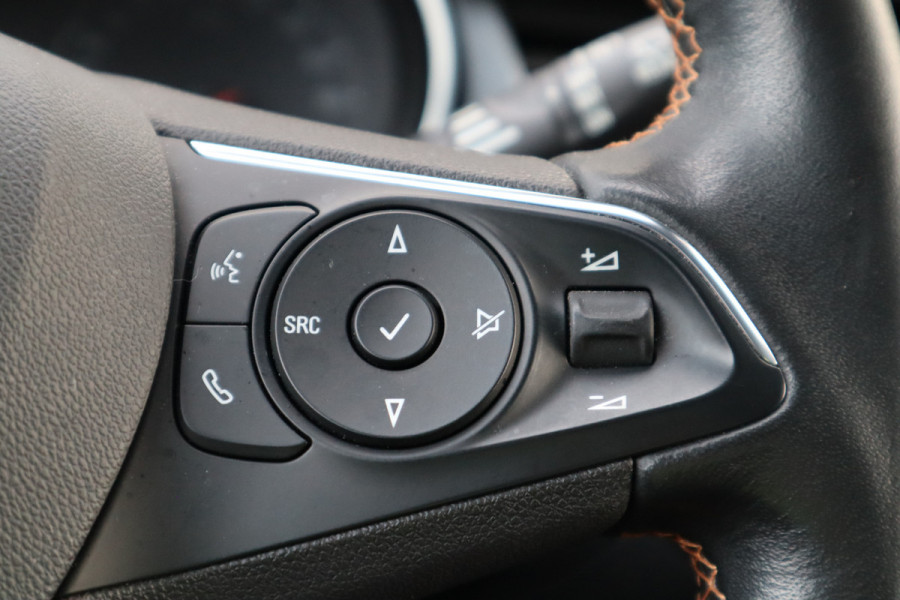 Opel Crossland X 1.2 Turbo Innovation | Camera | Keyless | Carplay |