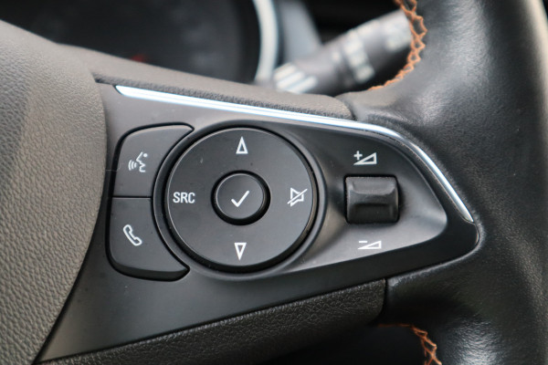 Opel Crossland X 1.2 Turbo Innovation | Camera | Keyless | Carplay |