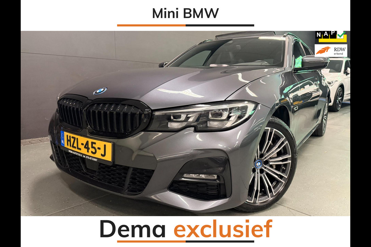 BMW 3 Serie Touring 330e M-SPORT PANO/H-KARDON/V-COCKPIT/NAVI/CAM/DAB/CARPLAY///