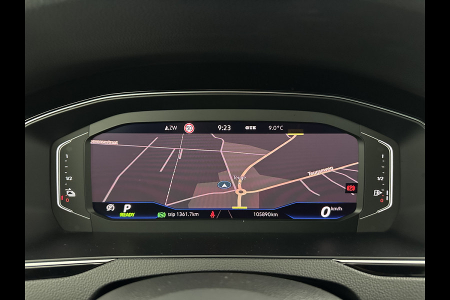 Volkswagen Passat 1.4 TSI GTE Business (Plug-In) (INCL-BTW) Aut. *FULL-LED | DIGI-COCKPIT | ADAPTIVE-CRUISE | NAVI-FULLMAP | KEYLESS | DAB+ | COMFORT-SEATS | SHIFTPADDLES | PRIVACY-GLASS | PDC | CAMERA | CARPLAY | 17''ALU*
