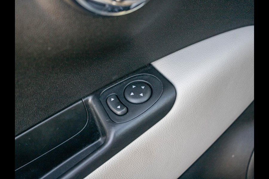 Fiat 500C 1.2 Star l Rosso Cabriodak l Automaat