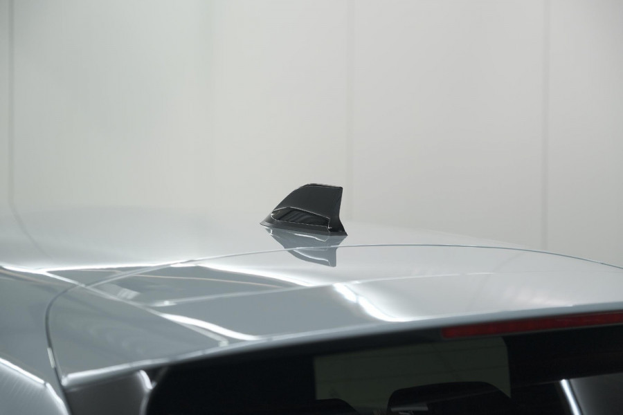 Renault Clio TCe 90 GPF techno | 360 Camera | Adaptieve Cruise Control | Navigatie | 9.3 Inch Groot Scherm