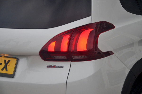 Peugeot 2008 1.2 PureTech GT-line | Panoramadak | Trekhaak | All Season Banden