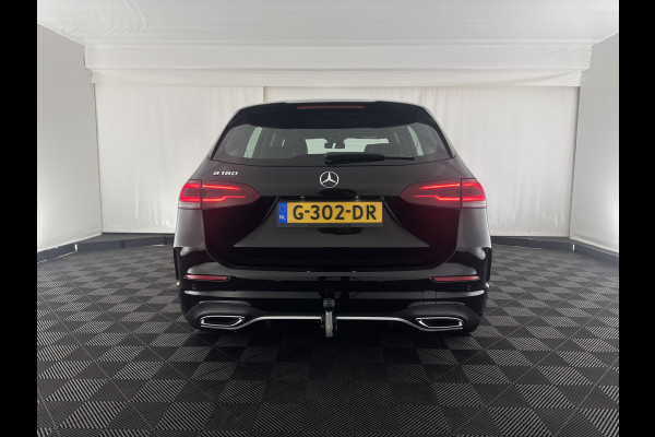 Mercedes-Benz B-Klasse 180 AMG-Line Business Solution (INCL-BTW) *LEATHER-MICROFIBRE | WIDESCREEN-COCKPIT | FULL-LED | BLINDSPOT | CAMERA | NAVI-FULLMAP | DAB+ | ECC | SHIFTPADDLES | CRUISE | HEATED-SPORTSEATS | TOWBAR | 18''ALU*