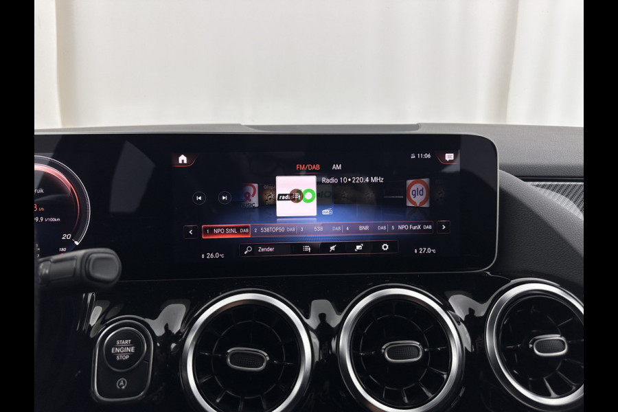 Mercedes-Benz B-Klasse 180 AMG-Line Business Solution (INCL-BTW) *LEATHER-MICROFIBRE | WIDESCREEN-COCKPIT | FULL-LED | BLINDSPOT | CAMERA | NAVI-FULLMAP | DAB+ | ECC | SHIFTPADDLES | CRUISE | HEATED-SPORTSEATS | TOWBAR | 18''ALU*