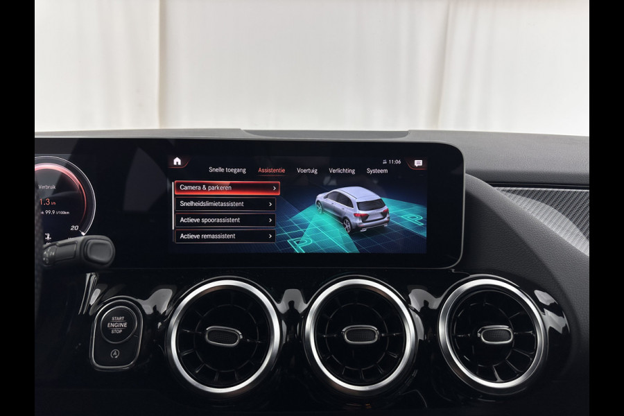 Mercedes-Benz B-Klasse 180 AMG-Line Business Solution (INCL-BTW) *LEATHER-MICROFIBRE | WIDESCREEN-COCKPIT | FULL-LED | BLINDSPOT | CAMERA | NAVI-FULLMAP | DAB+ | ECC | SHIFTPADDLES | CRUISE | HEATED-SPORTSEATS | TOWBAR | 18''ALU*