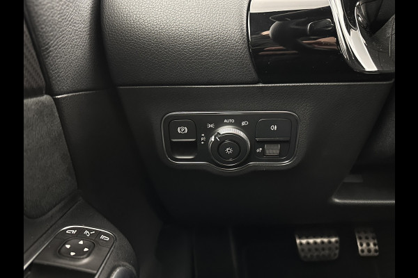 Mercedes-Benz B-Klasse 180 AMG-Line Business Solution (INCL-BTW) *LEATHER-MICROFIBRE | WIDESCREEN-COCKPIT | FULL-LED | BLINDSPOT | CAMERA | NAVI-FULLMAP | DAB+ | ECC | SHIFTPADDLES | CRUISE | HEATED-SPORTSEATS | TOWBAR | 18''ALU*