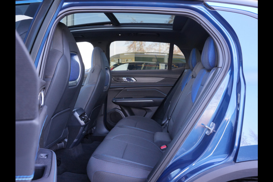 Lynk & Co 01 1.5 262pk | Trekhaak | Adaptive Cruise | Navigatie | Android/Apple Carplay