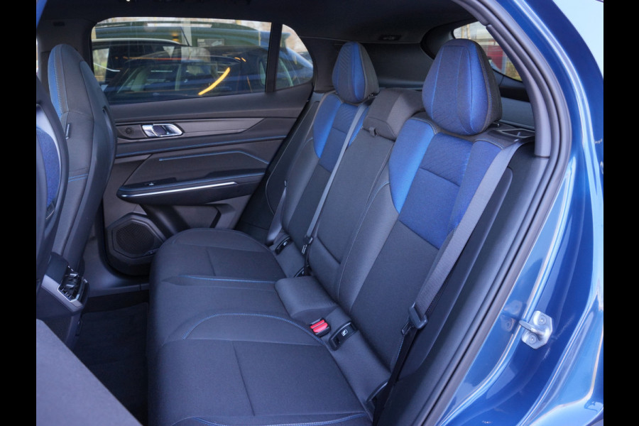 Lynk & Co 01 1.5 262pk | Trekhaak | Adaptive Cruise | Navigatie | Android/Apple Carplay