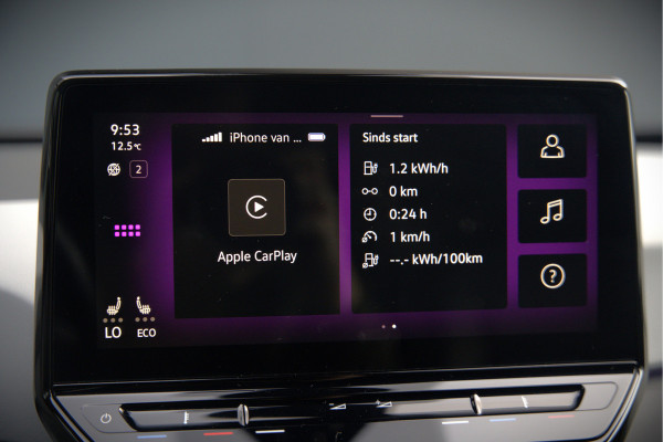 Volkswagen ID.3 First Plus 58 kWh | Stoelverwarming | Stuurverwarming | Camera | Adaptive Cruise Control | Navigatie | Keyless | Parkeersensoren | LED | Apple Carplay | BTW | NAP |