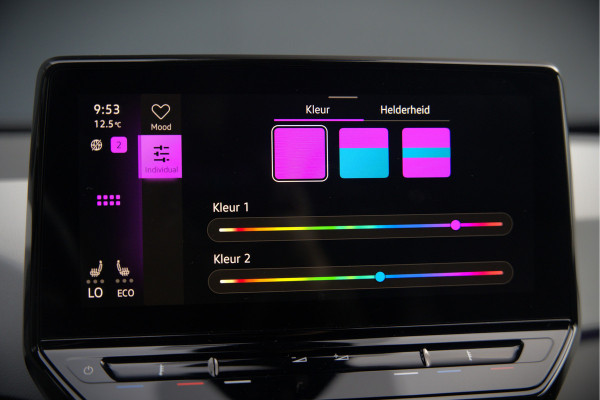 Volkswagen ID.3 First Plus 58 kWh | Stoelverwarming | Stuurverwarming | Camera | Adaptive Cruise Control | Navigatie | Keyless | Parkeersensoren | LED | Apple Carplay | BTW | NAP |