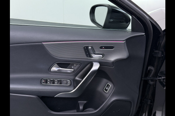 Mercedes-Benz A-Klasse 180 Luxury | Memory Pano Multibeam Camera