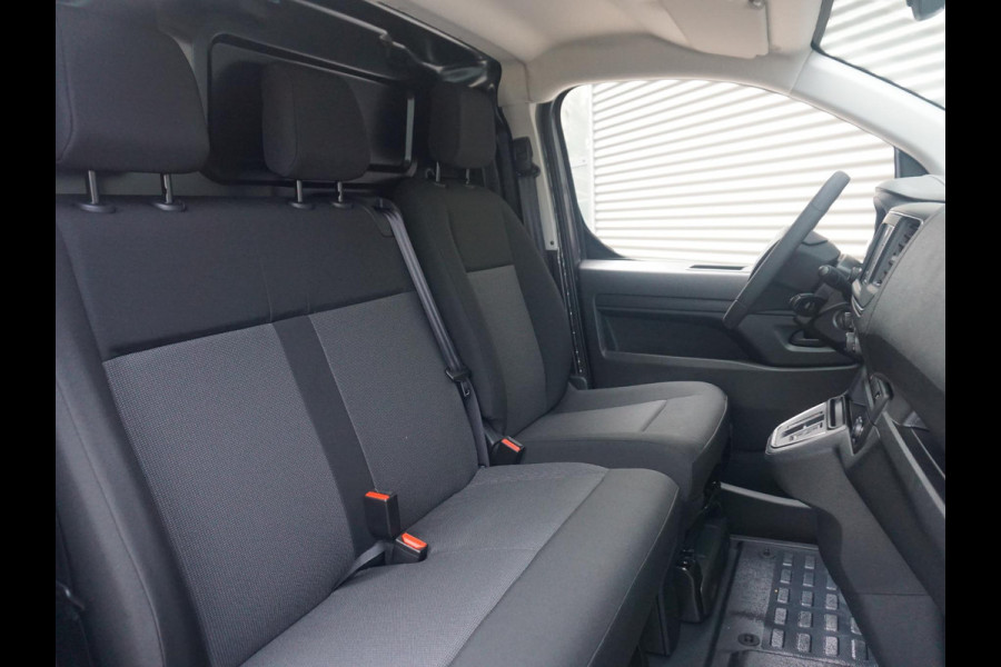 Opel Vivaro Electric L3 75 kWh | tot 8 jaar garantie | navigatie incl. Apple Carplay | airco | parkeersensoren | e-Call pakket | 3 zitplaatsen | rijklaarprijs