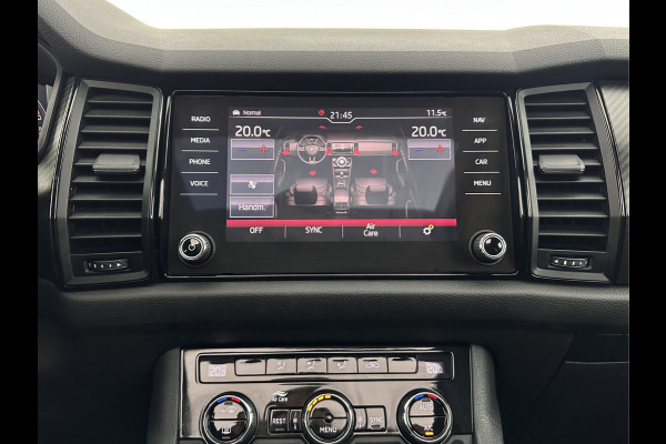 Škoda Kodiaq 1.5 TSI Sportline Business (INCL-BTW) Aut. *PANO | LEATHER-MICROFIBRE | FULL-LED | MEMORY-PACK | DIGI-COCKPIT | NAVI-FULLMAP | CAMERA | DAB+ | AMBIENT-LIGHT | KEYLESS | DAB+ | CARPLAY | PRIVACY-GLASS | 20"ALU*