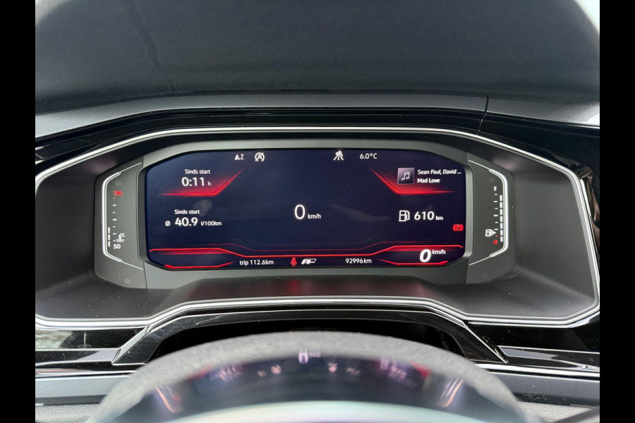 Volkswagen Polo 1.0 TSI Highline Business R - Navi - Leder - Beats - Trekhaak - Org.NL