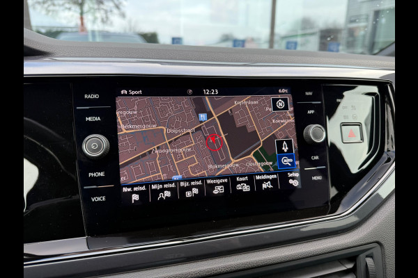 Volkswagen Polo 1.0 TSI Highline Business R - Navi - Leder - Beats - Trekhaak - Org.NL
