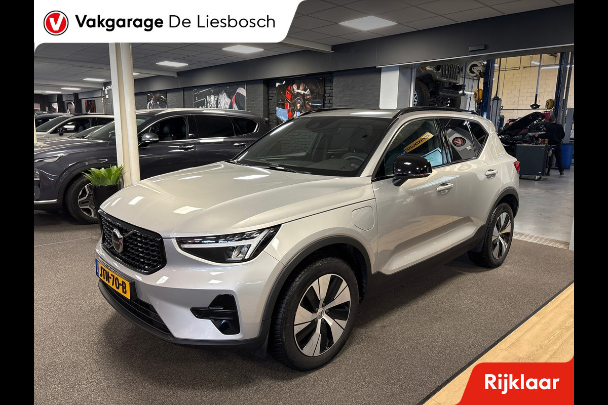 Volvo XC40 1.5 T5 Plug-in hybrid Plus Dark /pano/memory/navi/harman kardonc/camera