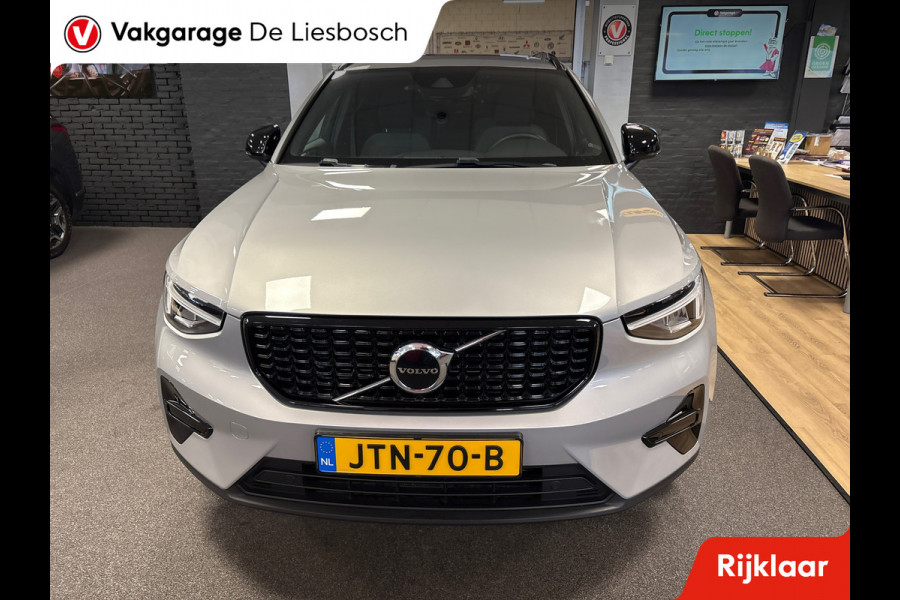 Volvo XC40 1.5 T5 Plug-in hybrid Plus Dark /pano/memory/navi/harman kardonc/camera
