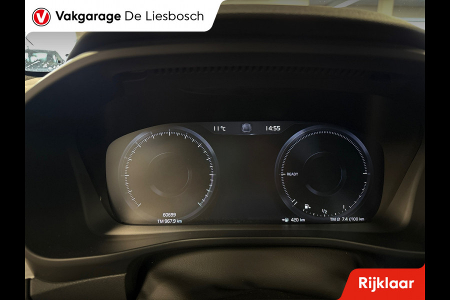 Volvo XC40 1.5 T5 Plug-in hybrid Plus Dark /pano/memory/navi/harman kardonc/camera