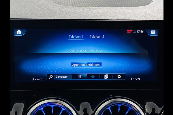 Mercedes-Benz EQA 250 // 18" Velgen // Privacy Glass // Easy pack achterklep // Dodehoekassistent // Sfeerverlichting // Apple Play // Android Aut
