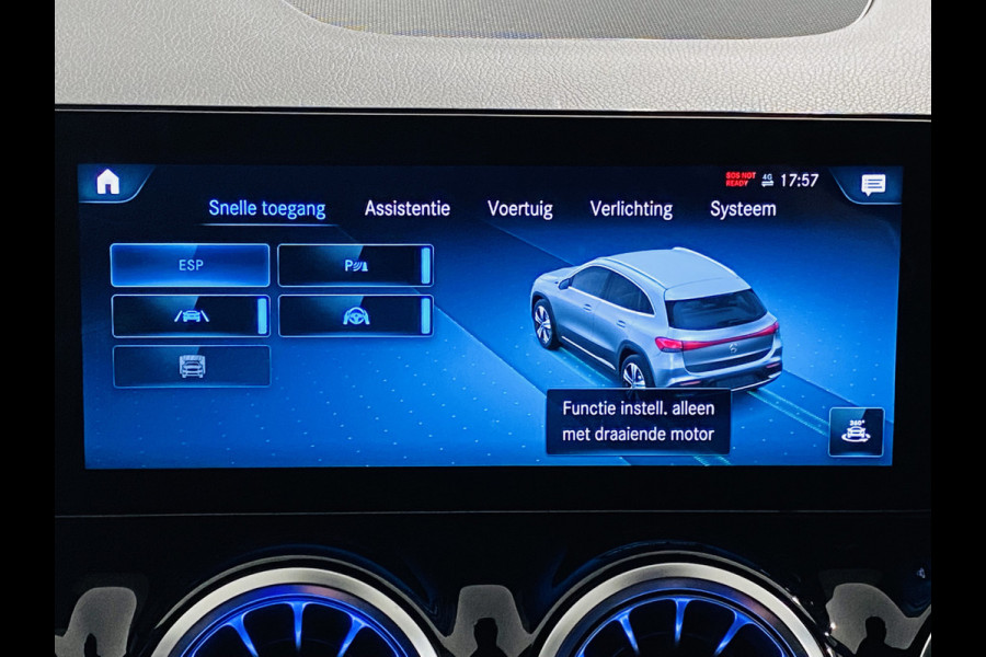 Mercedes-Benz EQA 250 // 18" Velgen // Privacy Glass // Easy pack achterklep // Dodehoekassistent // Sfeerverlichting // Apple Play // Android Aut